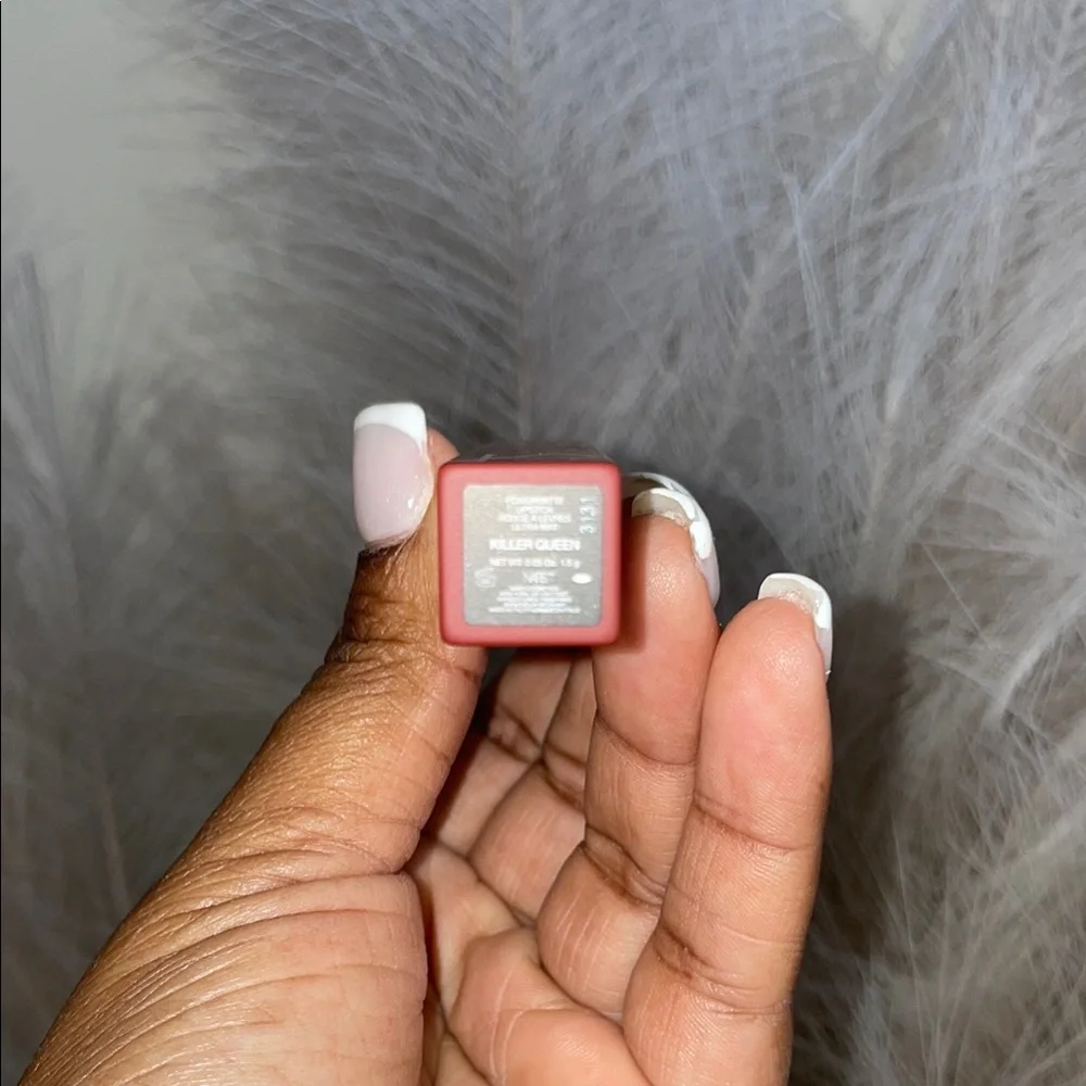 NARS Matte Lipstick - Picture 4 of 7